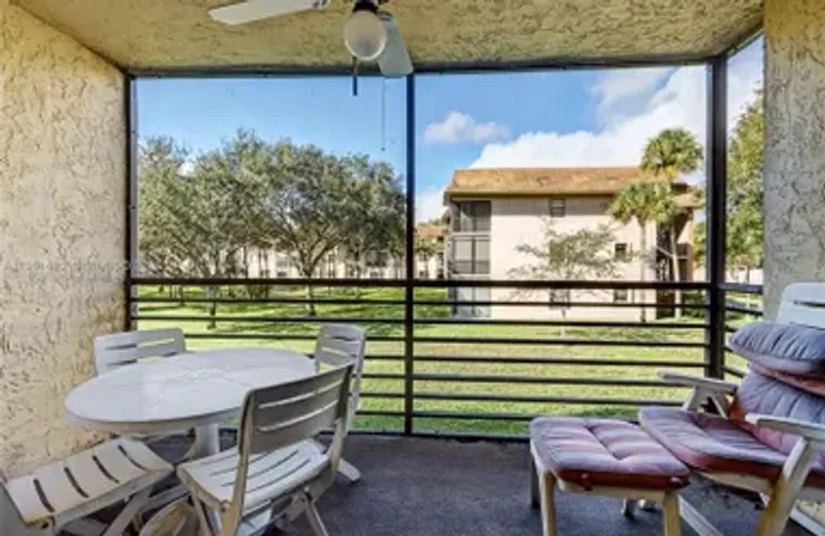 6085 N SABAL PALM BLVD 208, TAMARAC, FL,..., Tamarac, FL 33319