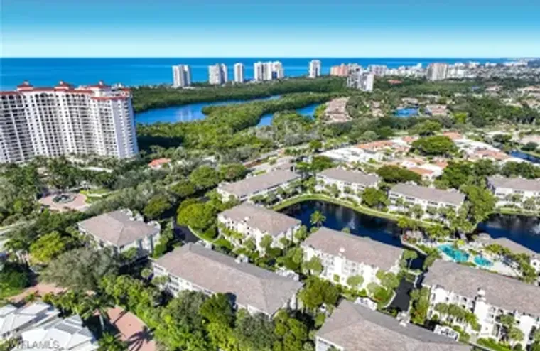 7725 PEBBLE CREEK CIR 305, NAPLES, FL, 3..., Naples, FL 34108