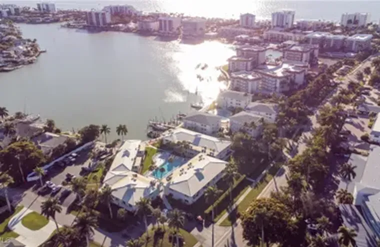 354 HARBOUR DR # 354, NAPLES, FL, 34103, Naples, FL 34103