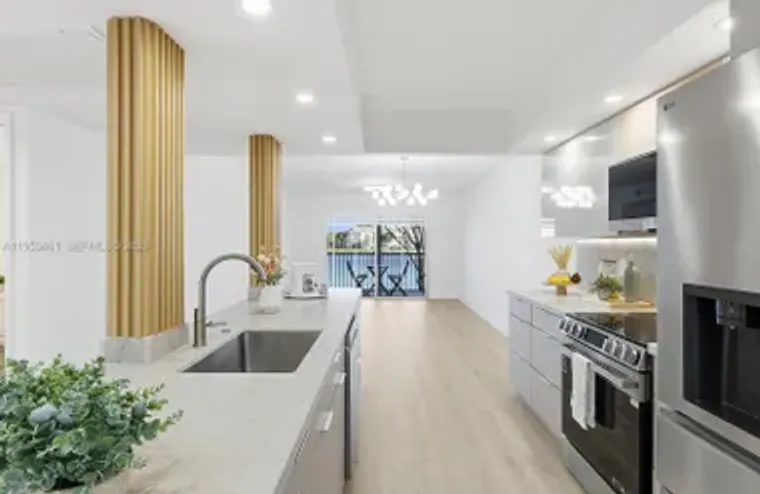 571 SW 141ST AVE 204N, PEMBROKE PINES, F..., Pembroke Pines, FL 33027