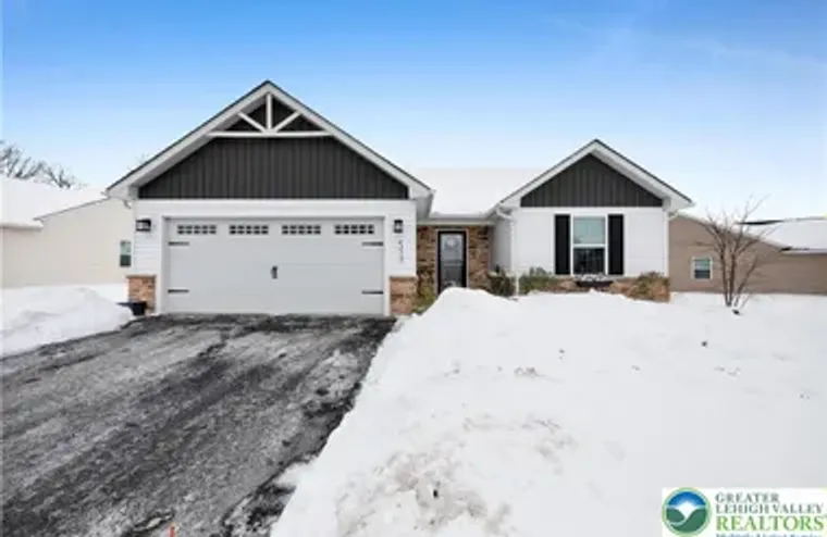 4210 MIMOSA LN, WHITEHALL, PA, 18052, Whitehall, PA 18052