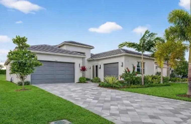 11960 SW WHITEWATER FALLS CT, PORT ST LU..., Port St Lucie, FL 34987