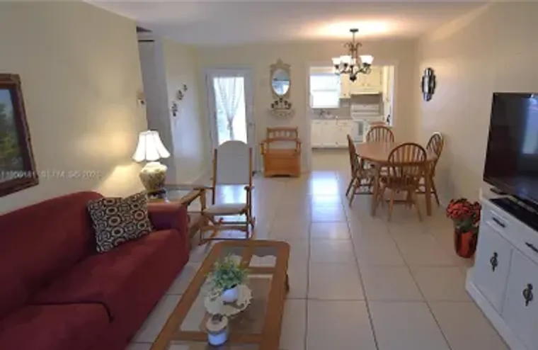 2832 CROSLEY DR C, WEST PALM BEACH, FL, ..., West Palm Beach, FL 33415