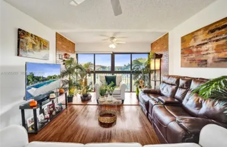 1651 SW 127TH AVE 404A, PEMBROKE PINES, ..., Pembroke Pines, FL 33027