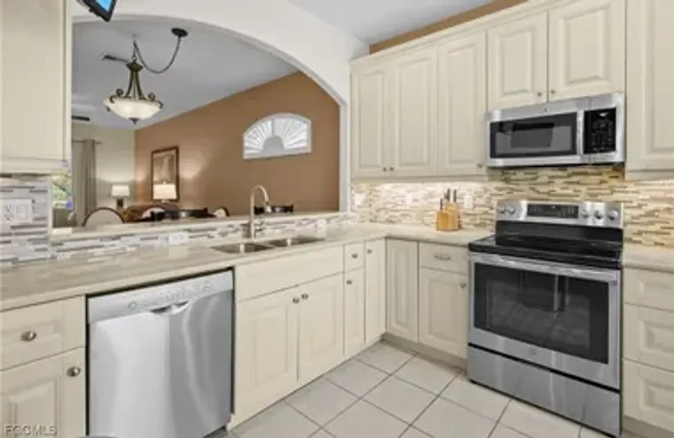 8103 WOODRIDGE POINTE DR, FORT MYERS, FL..., Fort Myers, FL 33912