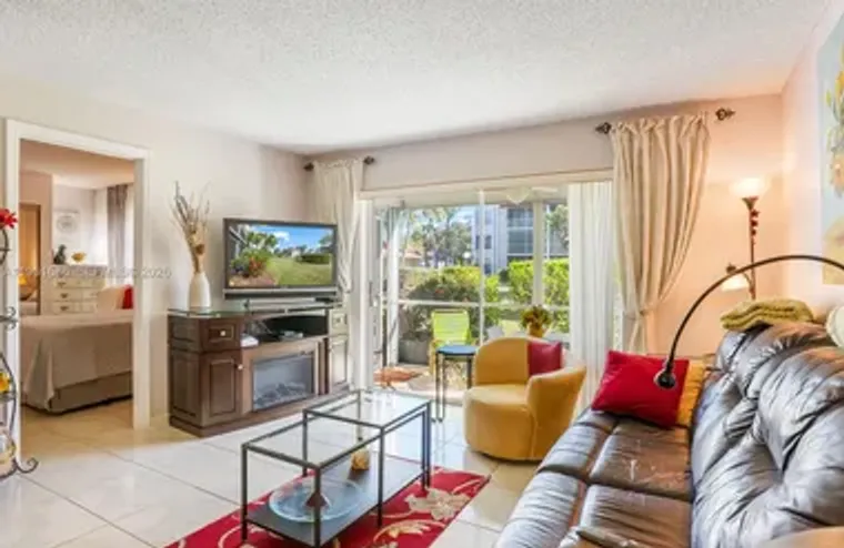 3531 INVERRARY DR 107, LAUDERHILL, FL, 3..., Lauderhill, FL 33319