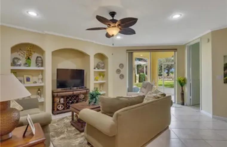 5015 FAIRWAYS CIR A102, VERO BEACH, FL, ..., Vero Beach, FL 32967