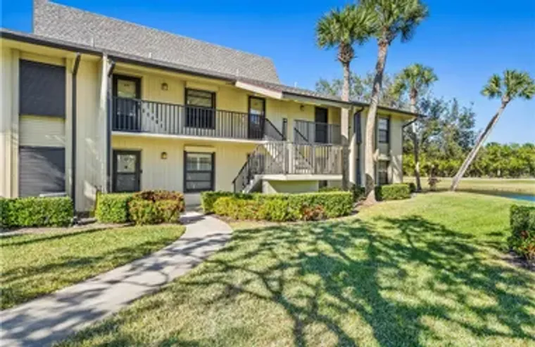 21 PLANTATION DR 205, VERO BEACH, FL, 32..., Vero Beach, FL 32966