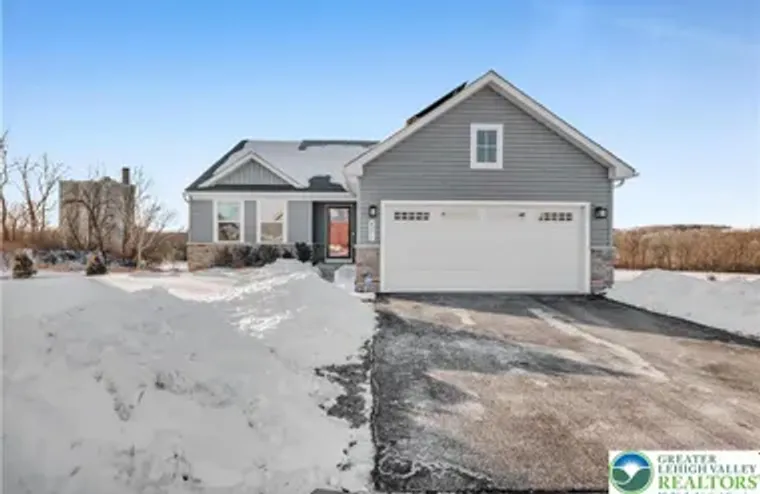 4211 MIMOSA LN, WHITEHALL, PA, 18052, Whitehall, PA 18052