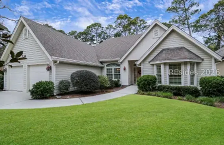 16 HONEY LOCUST CIR, HILTON HEAD ISLAND,..., Hilton Head Island, SC 29926