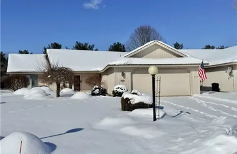 33162 EAGLES GLEN CT, NORTH RIDGEVILLE, ..., North Ridgeville, OH 44039
