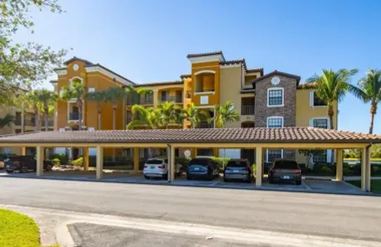 9719 ACQUA CT UNIT 218, NAPLES, FL, 3411..., Naples, FL 34113