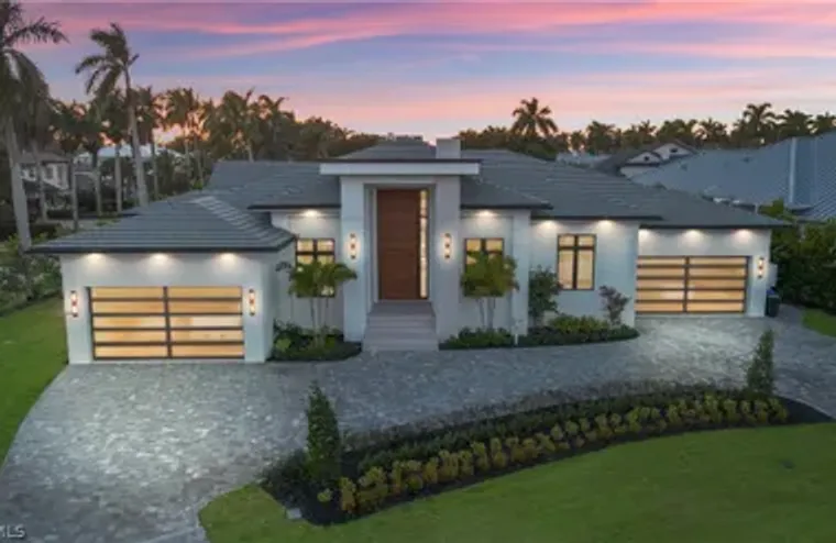 2485 CRAYTON RD, NAPLES, FL, 34103, Naples, FL 34103