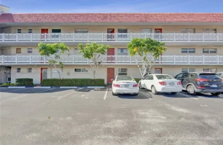 3511 INVERRARY DR 107, LAUDERHILL, FL, 3..., Lauderhill, FL 33319