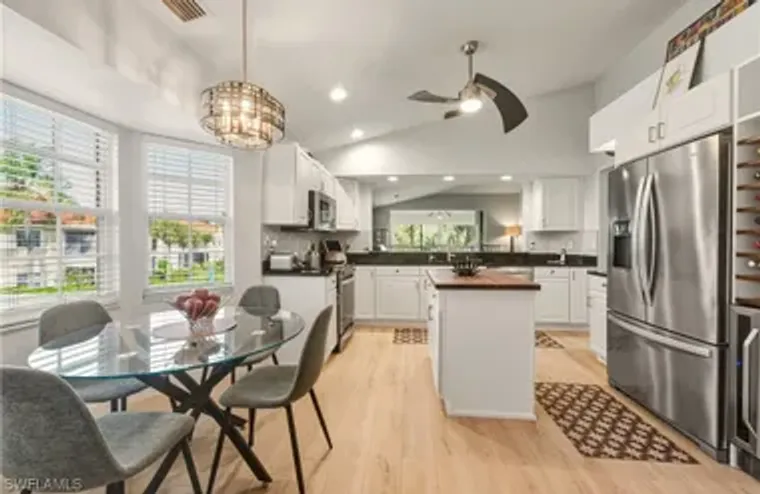 6185 RESERVE CIR 1403, NAPLES, FL, 34119, Naples, FL 34119