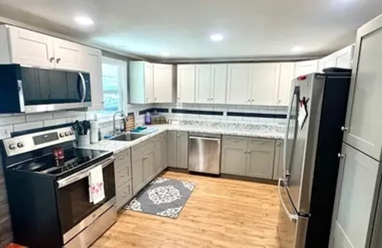 5525 BEN FRANKLIN LN, NORTH FORT MYERS, ..., North Fort Myers, FL 33917