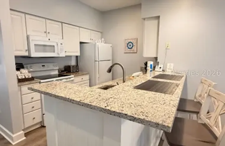 30 ABERDEEN CT, HILTON HEAD ISLAND, SC, ..., Hilton Head Island, SC 29926