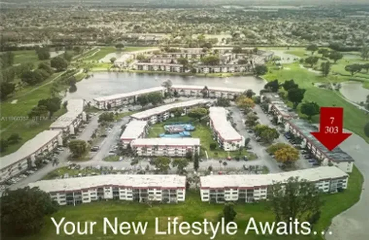 9300 N HOLLYBROOK LAKE DR 303, PEMBROKE ..., Pembroke Pines, FL 33025