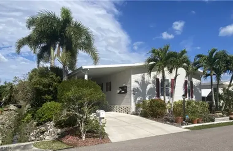5517 SALEM LN, NORTH FORT MYERS, FL, 339..., North Fort Myers, FL 33917