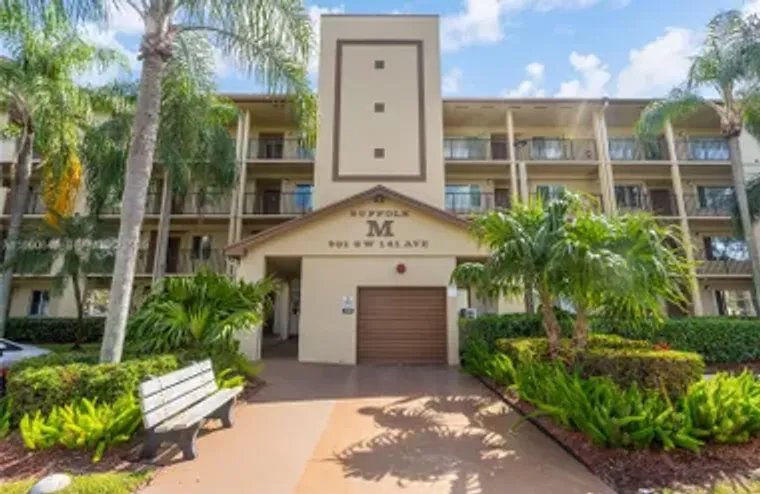 901 SW 141ST AVE 405M, PEMBROKE PINES, F..., Pembroke Pines, FL 33027