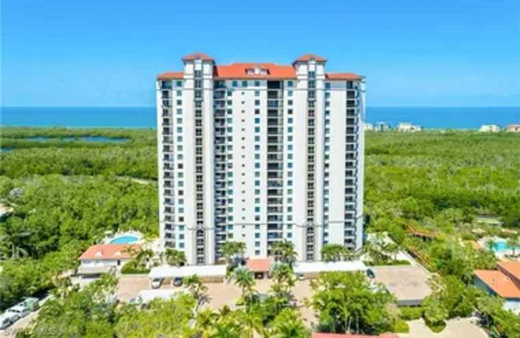 7225 PELICAN BAY BLVD 402, NAPLES, FL, 3..., Naples, FL 34108