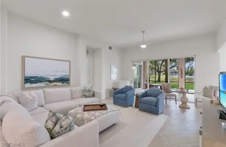 3053 AVIAMAR CIR 8-102, NAPLES, FL, 3411..., Naples, FL 34114