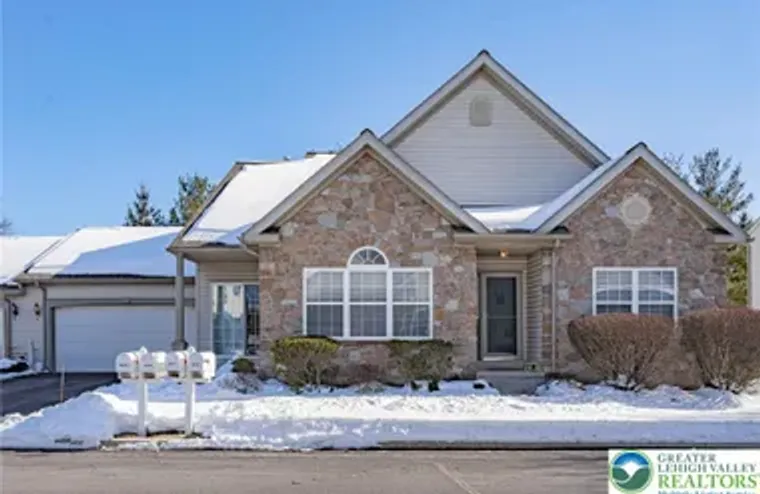 2839 DONEGAL DR, LOWER MACUNGIE TWP, PA,..., Lower Macungie Twp, PA 18062