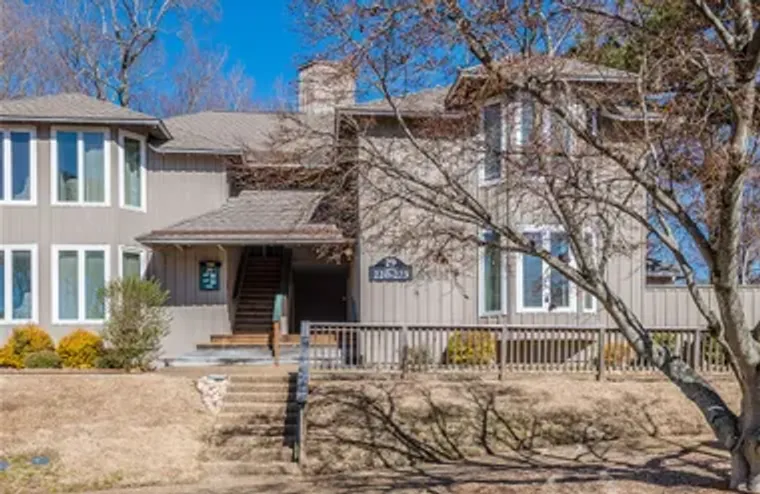 220 PADGETTS ORDINARY, WILLIAMSBURG, VA,..., Williamsburg, VA 23185