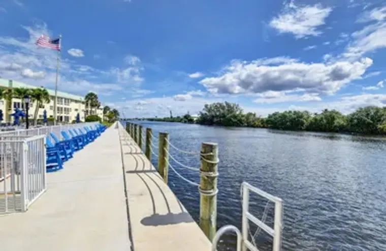 10 COLONIAL CLUB DR 305, BOYNTON BEACH, ..., Boynton Beach, FL 33435