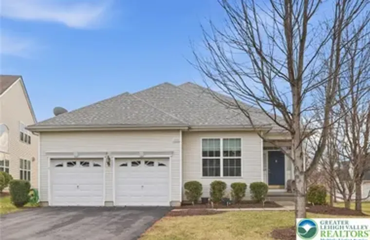 2064 KINGSVIEW RD, LOWER MACUNGIE TWP, P..., Lower Macungie Twp, PA 18062