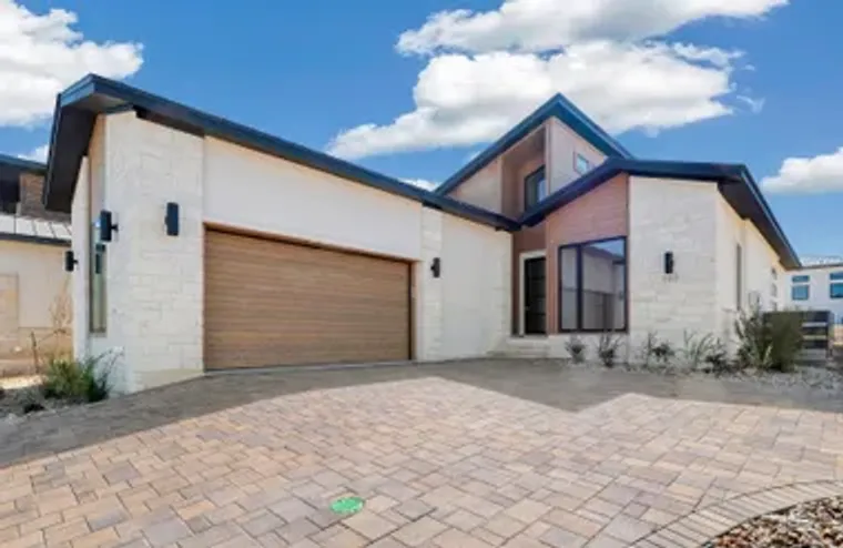 103 VIA ROMA CT, HORSESHOE BAY, TX, 7865..., Horseshoe Bay, TX 78657