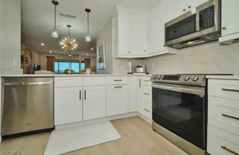 11170 CARAVEL CIR 309, FORT MYERS, FL, 3..., Fort Myers, FL 33908