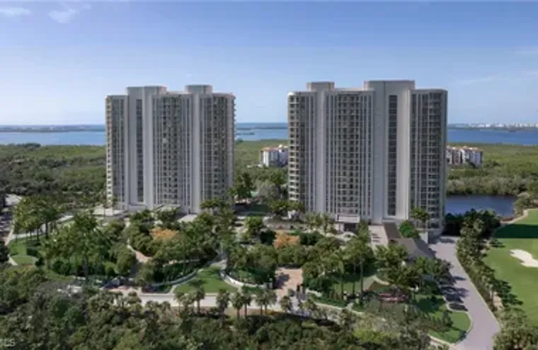 4810 PELICAN COLONY 403, BONITA SPRINGS,..., Bonita Springs, FL 34134