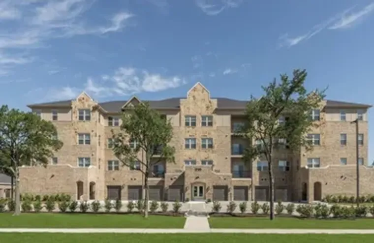 1735 WITTINGTON PL 2205, FARMERS BRANCH,..., Farmers Branch, TX 75234