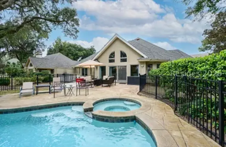 8 OLD FORT WAY, HILTON HEAD ISLAND, SC, ..., Hilton Head Island, SC 29926