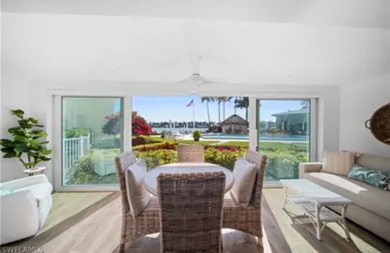 2850 GULF SHORE BLVD 108, NAPLES, FL, 34..., Naples, FL 34103