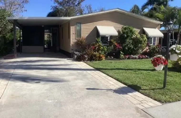 104 BELLE ISLE CIR, NAPLES, FL, 34112, Naples, FL 34112