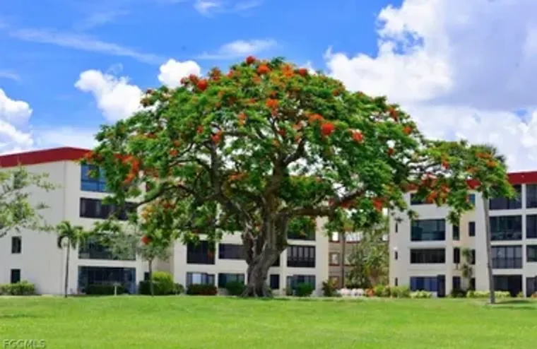 1724 PINE VALLEY DR 308, FORT MYERS, FL,..., Fort Myers, FL 33907