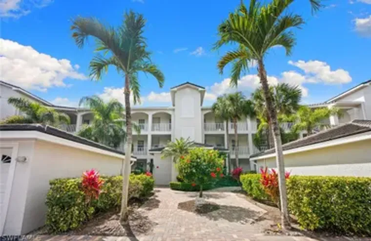 3471 POINTE CREEK CT 206, BONITA SPRINGS..., Bonita Springs, FL 34134