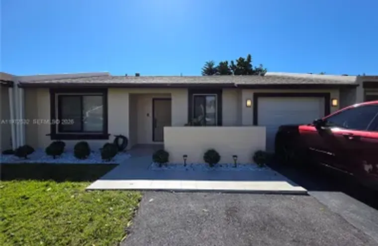 15619 BOTTLEBRUSH CIR, DELRAY BEACH, FL,..., Delray Beach, FL 33484