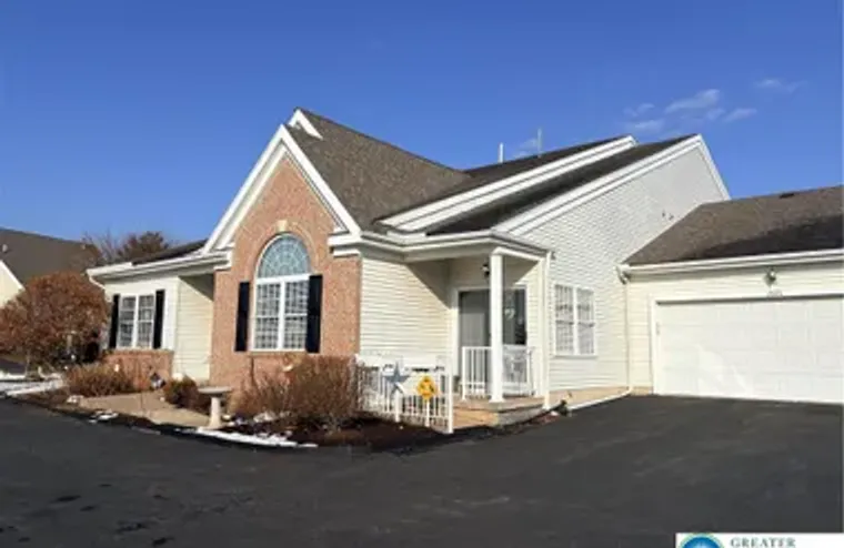 2621 SADDLE LN, LOWER MACUNGIE TWP, PA, ..., Lower Macungie Twp, PA 18062