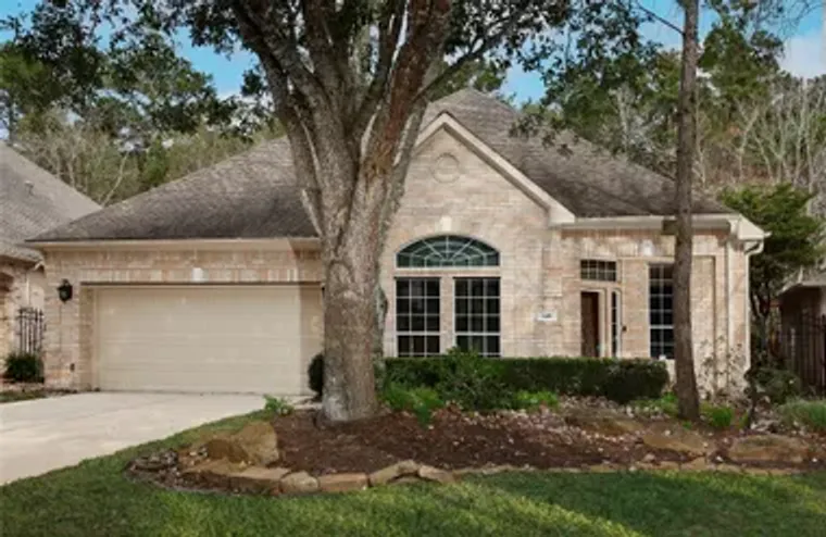 146 E NORTHCASTLE CIR, THE WOODLANDS, TX..., The Woodlands, TX 77384