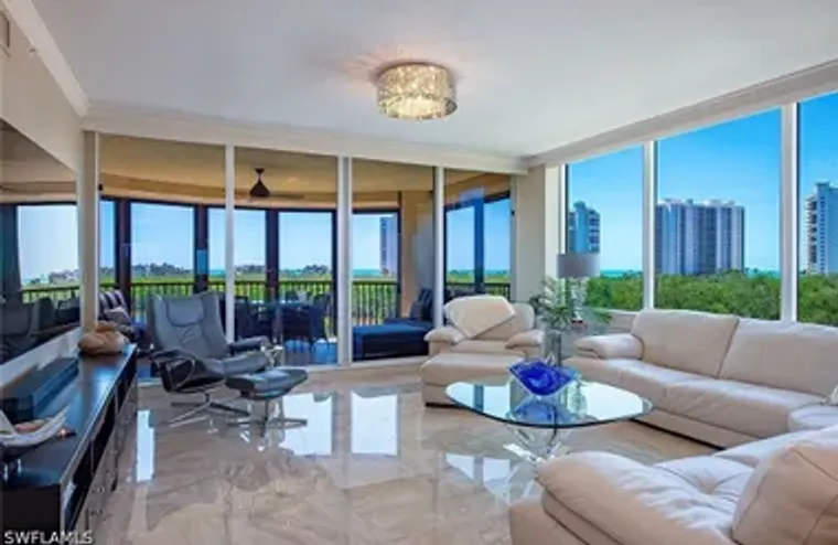 8990 BAY COLONY DR 403, NAPLES, FL, 3410..., Naples, FL 34108