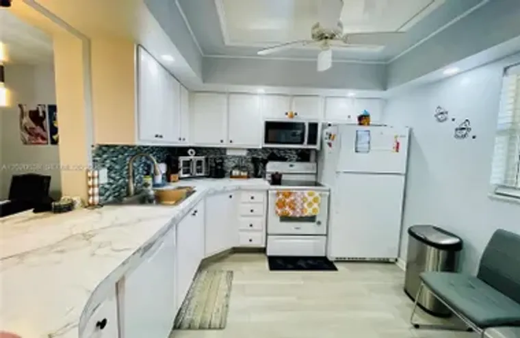 130 NE 26TH AVE 4010, BOYNTON BEACH, FL,..., Boynton Beach, FL 33435