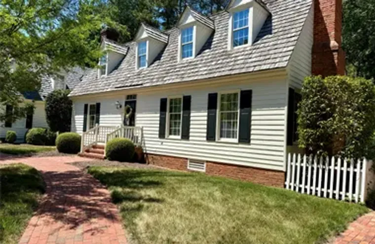215 JOHN RATCLIFFE, WILLIAMSBURG, VA, 23..., Williamsburg, VA 23185