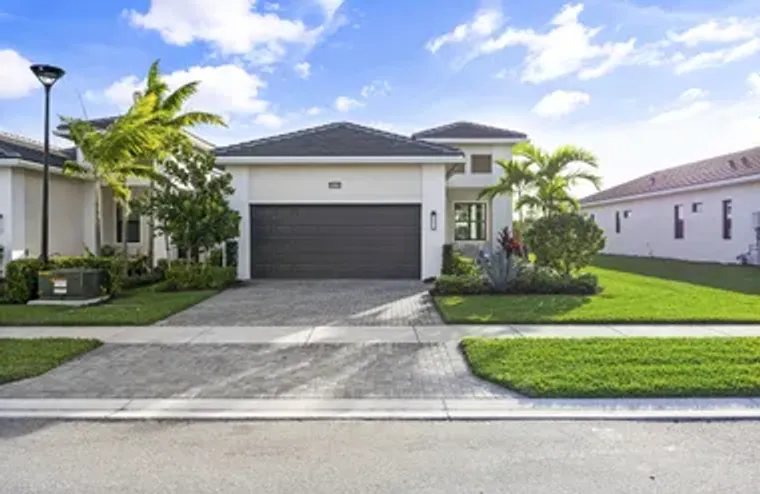 15890 KEY BISCAYNE LN, WESTLAKE, FL, 334..., Westlake, FL 33470