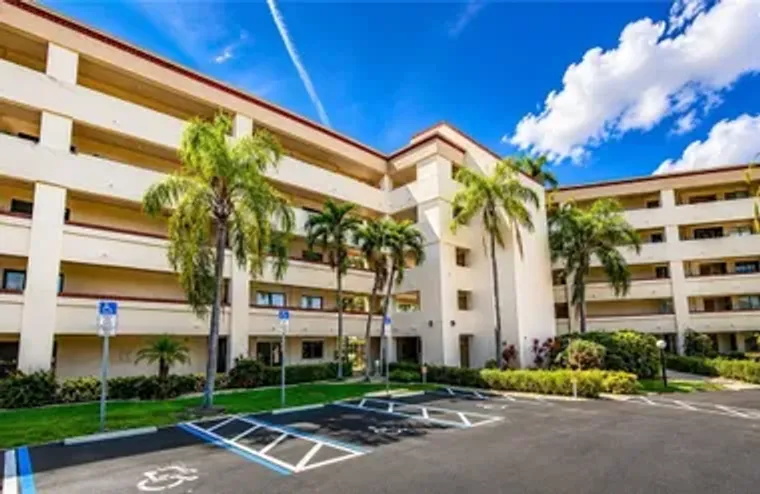 7430 LAKE BREEZE DR 311, FORT MYERS, FL,..., Fort Myers, FL 33907