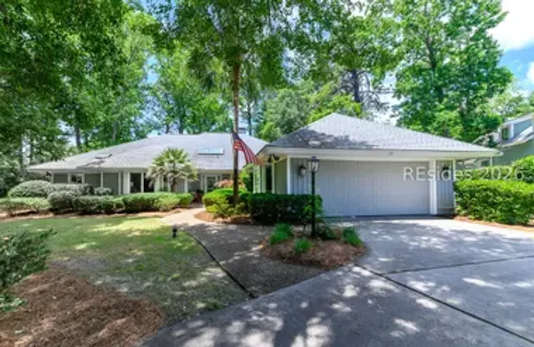 15 CLEARWATER LN, HILTON HEAD ISLAND, SC..., Hilton Head Island, SC 29926