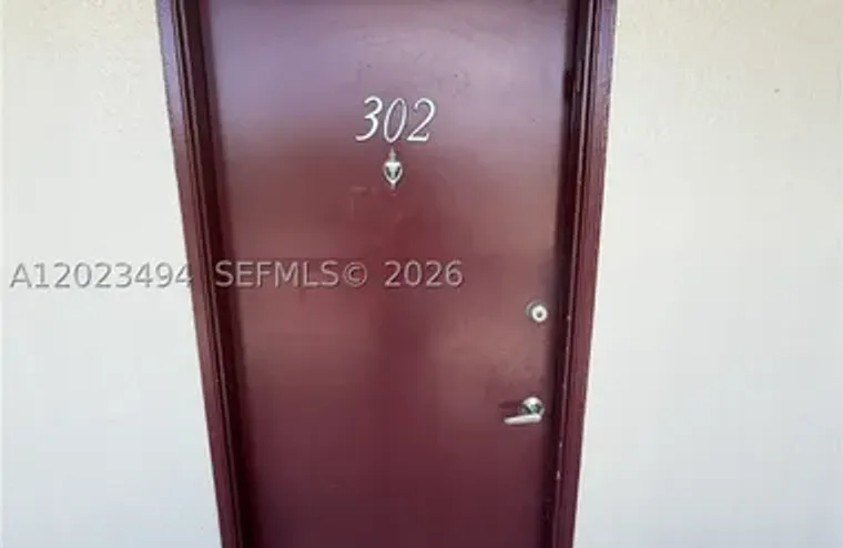 13155 SW 7TH CT 302E, PEMBROKE PINES, FL..., Pembroke Pines, FL 33027