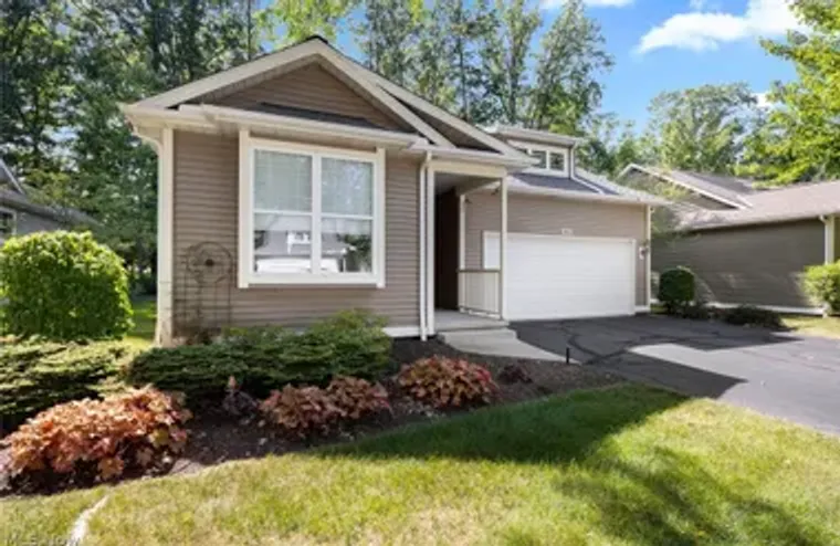 1990 BUCKINGHAM DR, AVON, OH, 44011, Avon, OH 44011